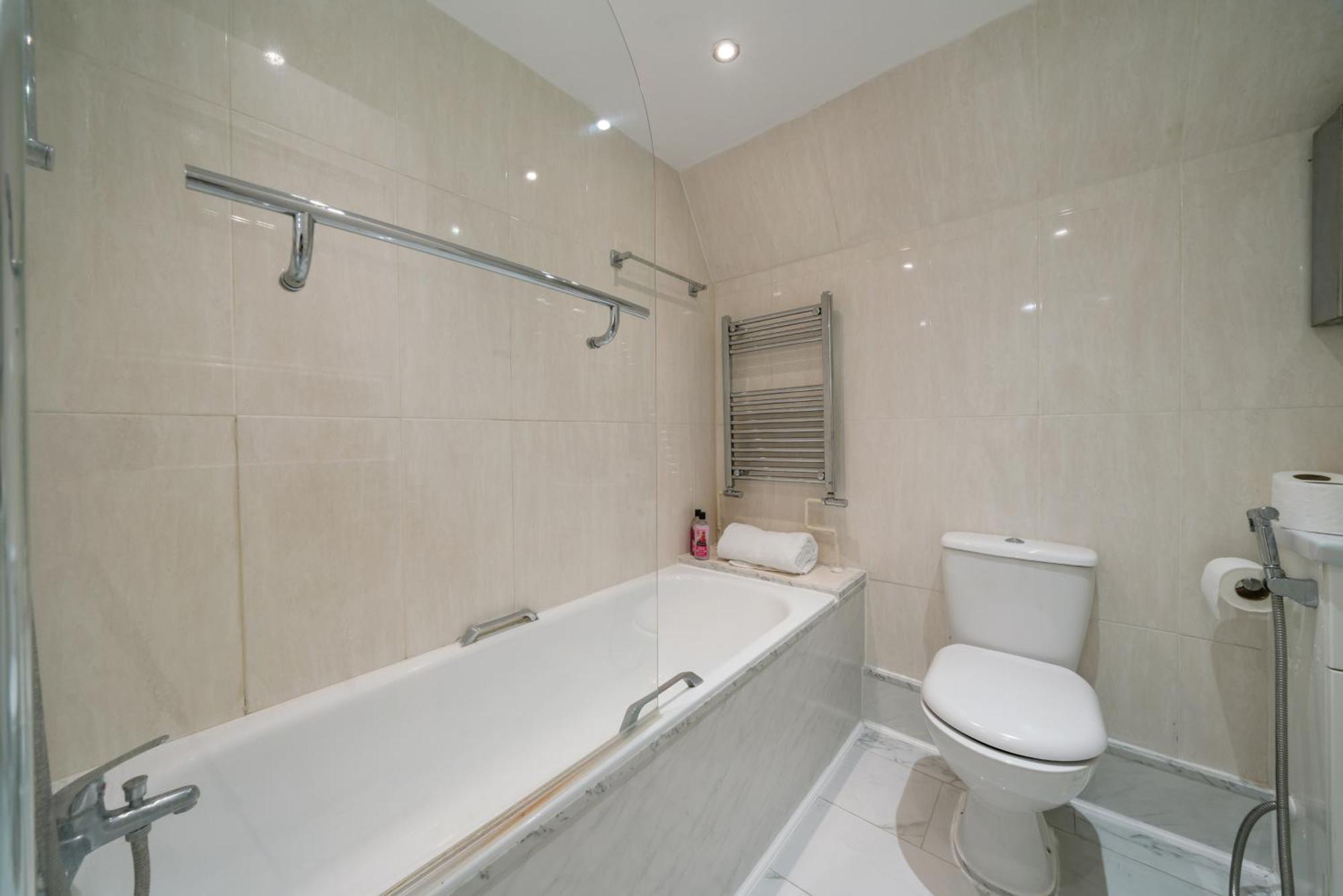 Luxurious 1-Bedroom Penthouse On Oxford Street 11G Londres Exterior foto