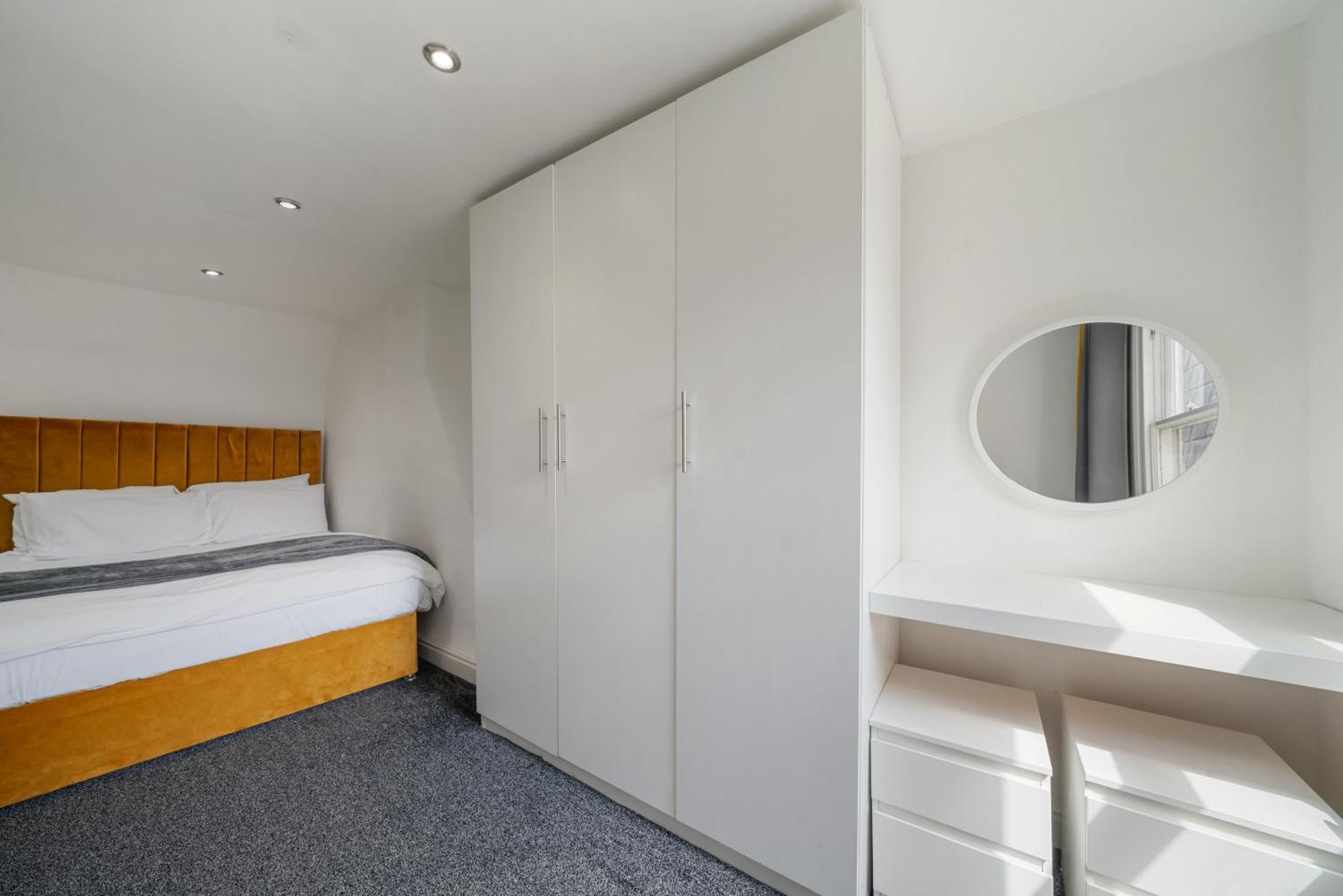 Luxurious 1-Bedroom Penthouse On Oxford Street 11G Londres Exterior foto