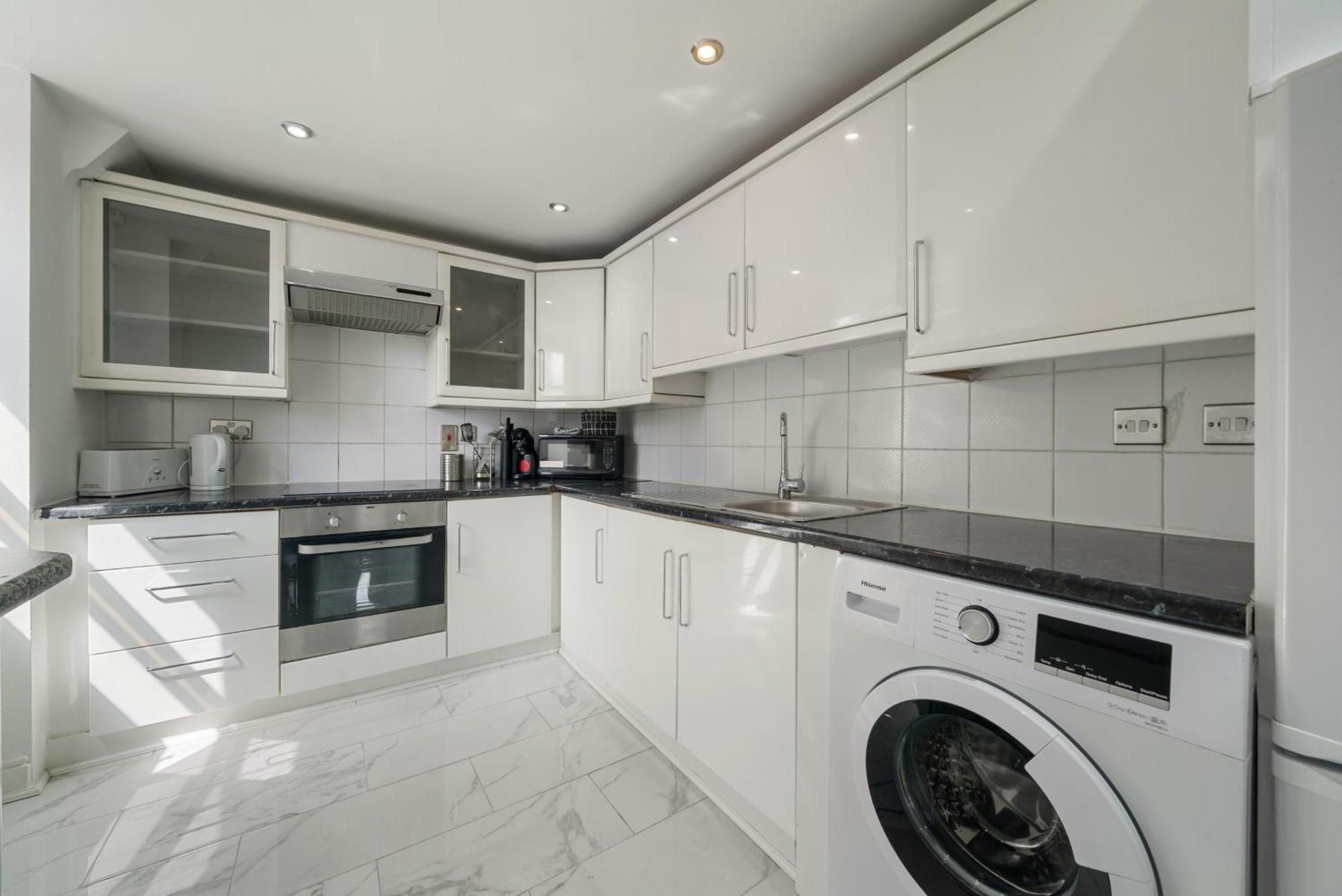 Luxurious 1-Bedroom Penthouse On Oxford Street 11G Londres Exterior foto
