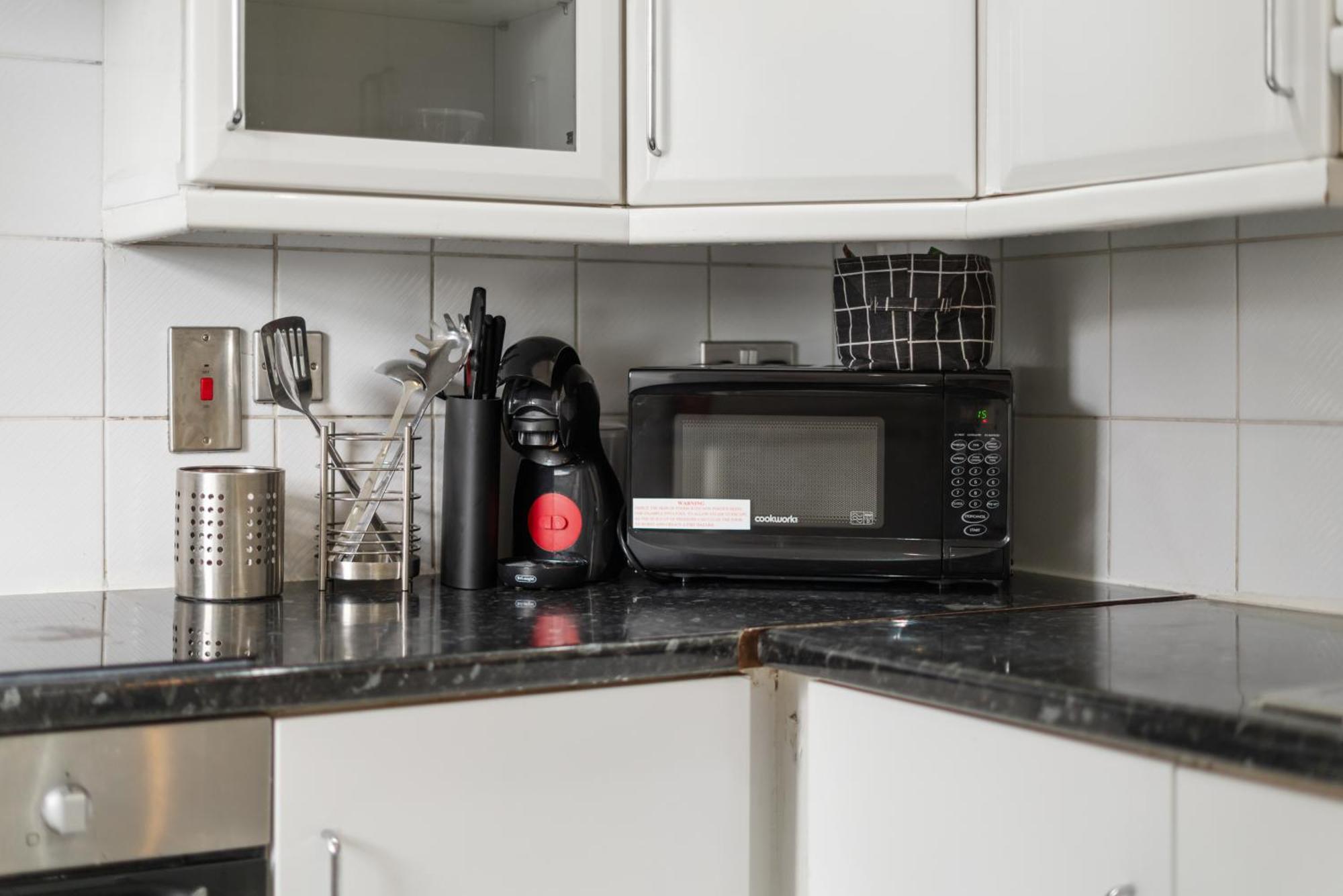 Luxurious 1-Bedroom Penthouse On Oxford Street 11G Londres Exterior foto